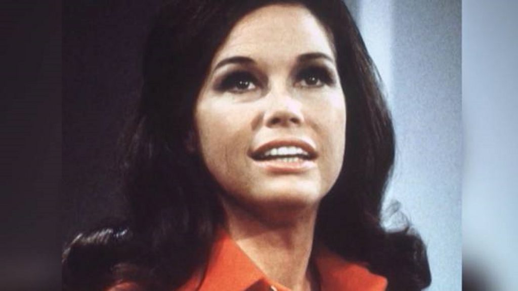 US TV Legend Mary Tyler Moore Dies at the Age of 80