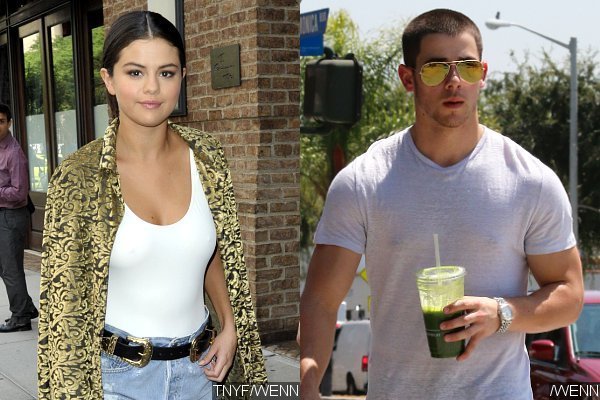 Nick Jonas & Selena Gomez texting story part two!!!!!