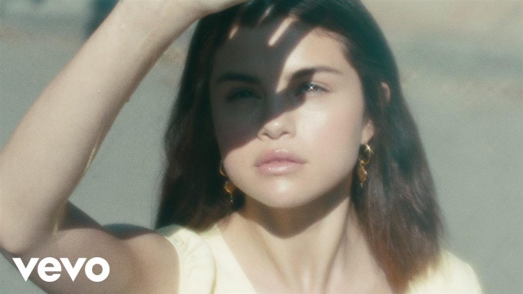 Selena Gomez Releases A NEW ‘Fetish’ Music Video