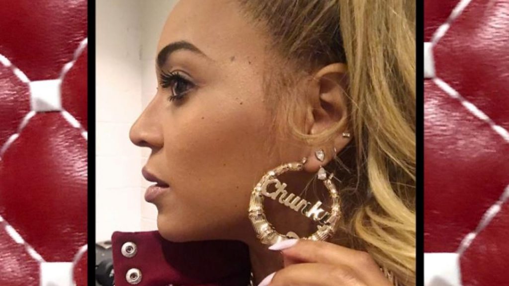 Beyonce Looks Red Hot While Flaunting Her ‘Chunky’ Jewelry