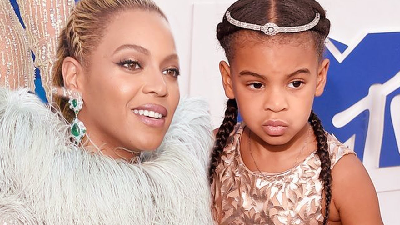 Beyonce dances with daughter Blue Ivy at Kendrick Lamar concert The