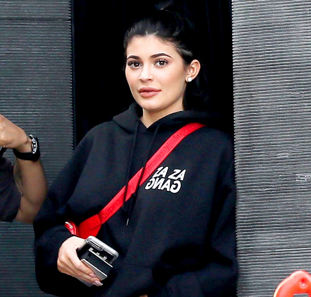 Kylie Jenner Plans to Keep Motherhood Journey With Stormi ‘Private for Right Now’