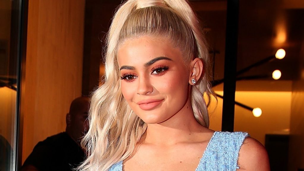 Kylie Jenner CHOOSES Name For Baby Daughter