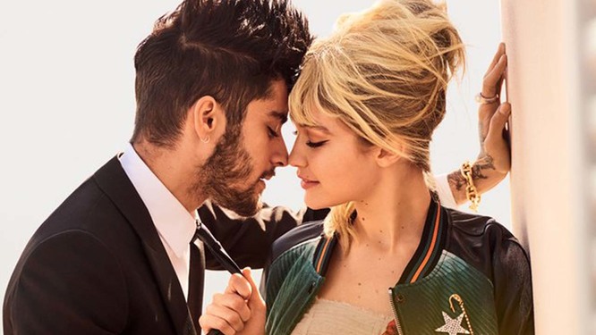 Zayn Malik CUTE Gigi Hadid Romantic Gesture Photo on Instagram