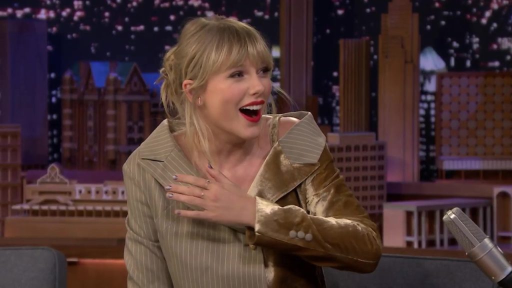 Watch Taylor Swift freak out over a Banana after Lasik Eye Surgery!